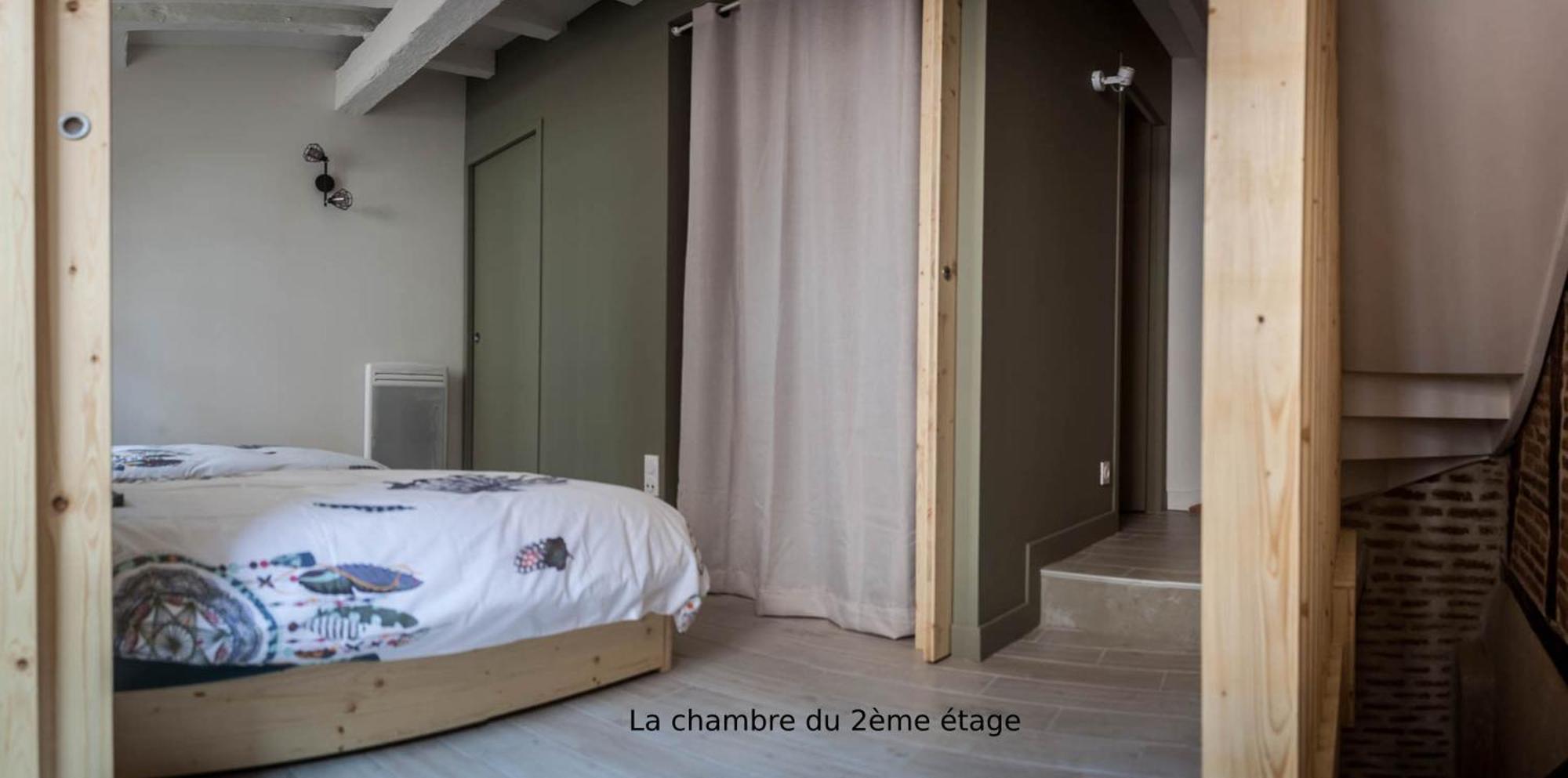 De Briques Et De Bois Villa Albi Eksteriør billede